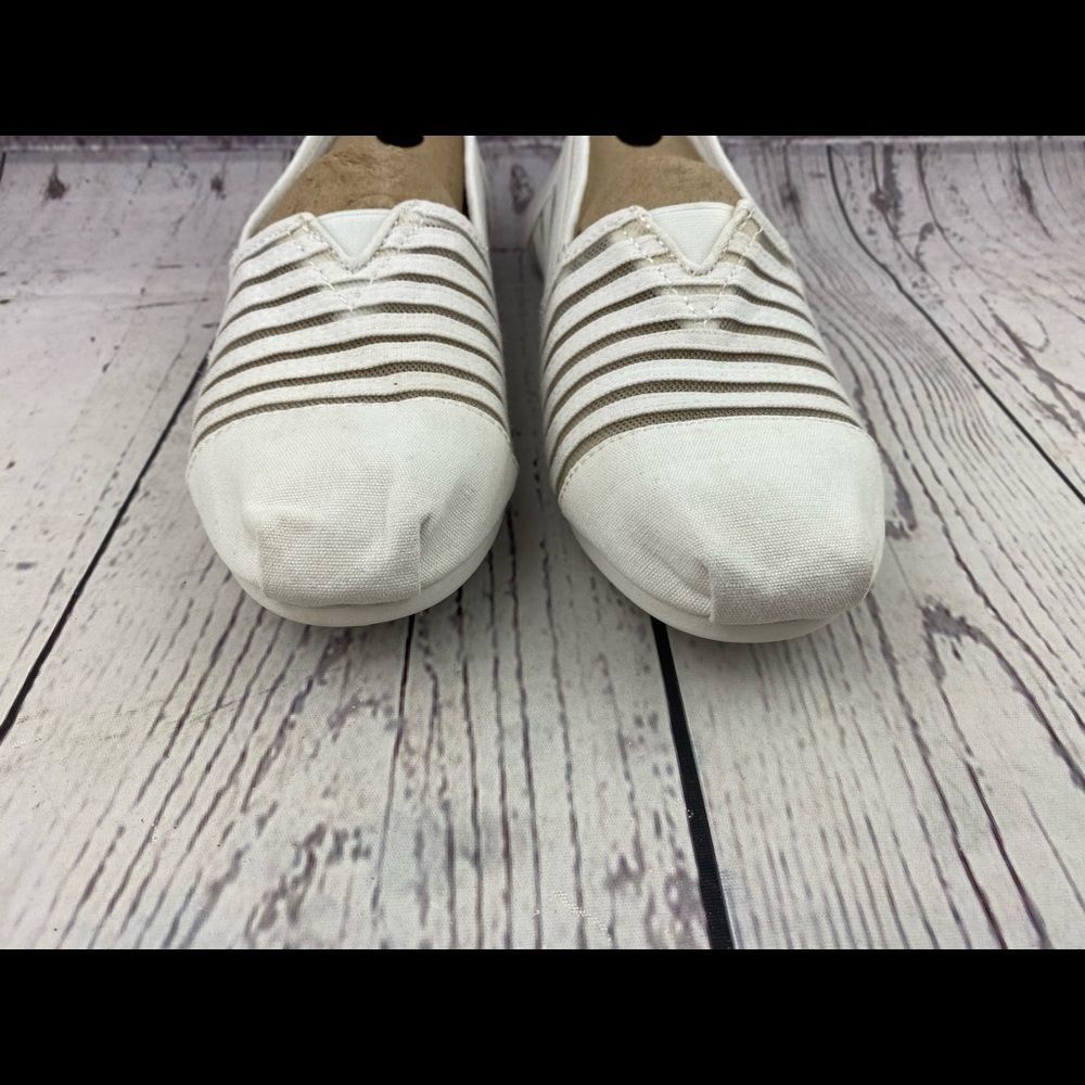 Bobs Slippers - Picture 5 of 9